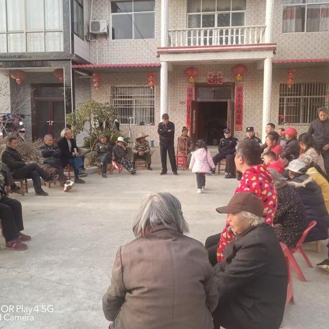 黄龙山村：召开院子会  倾听群众声