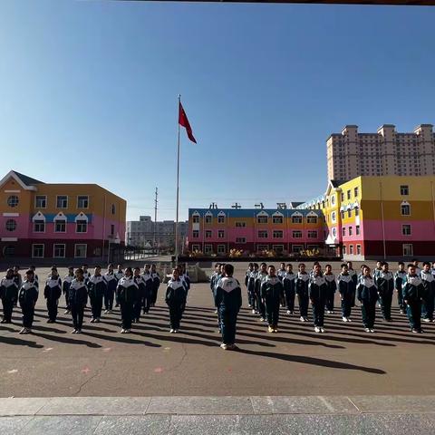 舞动青春，健康成长———怀仁十小六年级展开广播操比赛