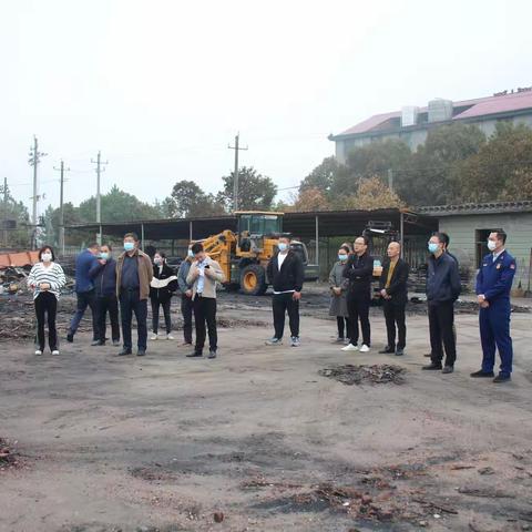 新干大队联合多部门深入辖区赣中林产工业城召开消防安全警示会