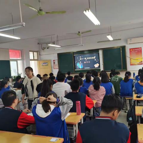 聚焦课堂，青蓝携手，营造“乐学、活学”物理课堂