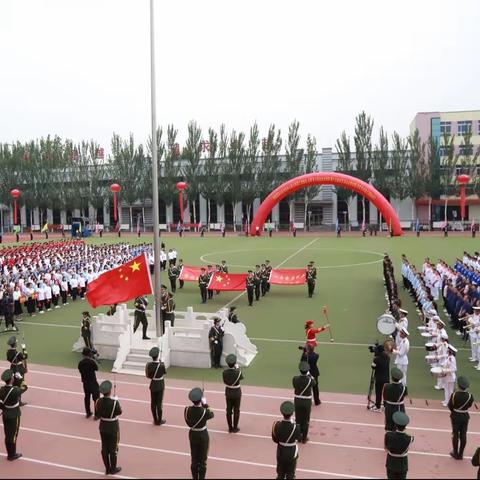 “激情点燃青春   绿茵放飞梦想”——山西电力职业技术学院运动会顺利举办