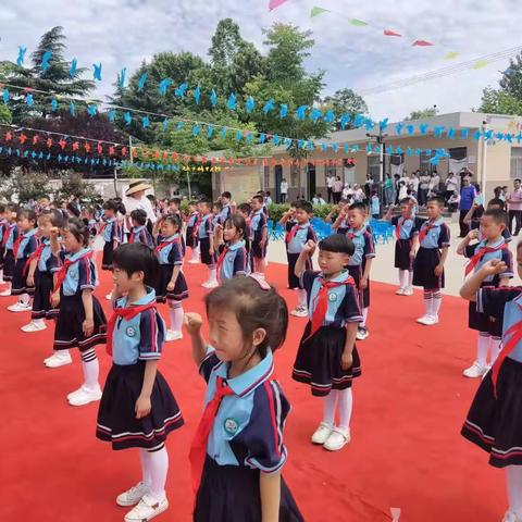 “欢庆六一 ， 童心飞扬”学门前教育集团婆合小学六一儿童节活动纪实