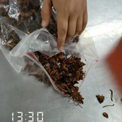 EA211餐厅异物挑选3月30日