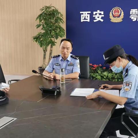 临潼分局按照市局安排对鄠邑、经开分局110接处警工作进行督导检查