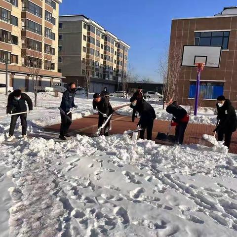 破冰除雪▪ 情暖寒冬