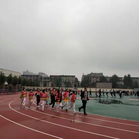 篮球联赛展风采----曲阳桥学区女篮、男篮实现双夺冠