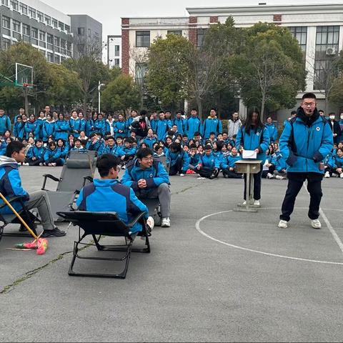 踏梦精彩之旅，青春蓄势待发———暨高一2部跑操比赛