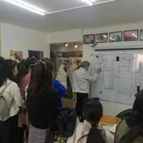 时代霓裳——服装设计制版研修班