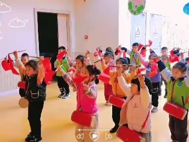 爱在身边——睿聪凤仪城幼儿园中二班