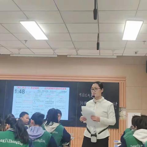 潜心教研勤探索，引领教学促提升