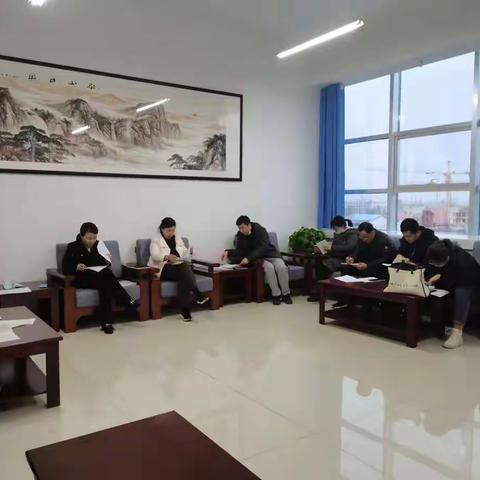 “防震演练，防患未然”新泰市银河小学防震应急疏散演练