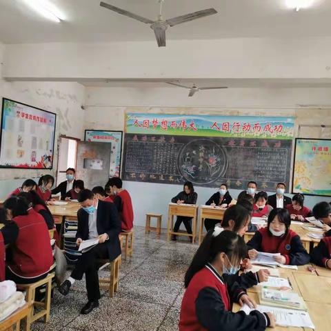 专家视导促发展 凝心聚力向未来