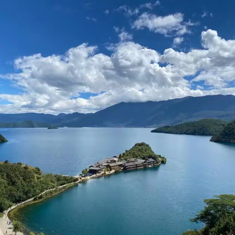 泸沽湖游之鸟瞰全景