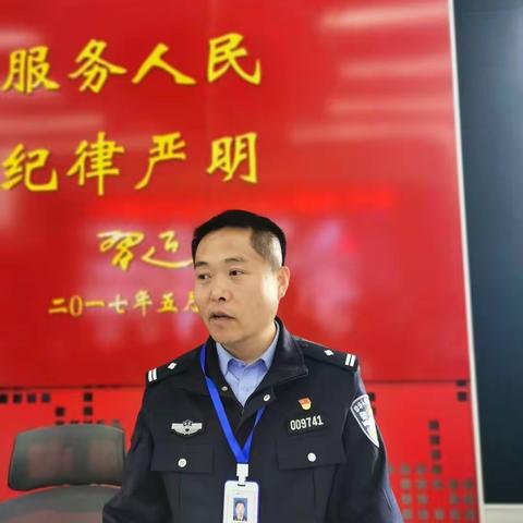 耀州分局网安大队组织民辅警集中学习党史教育