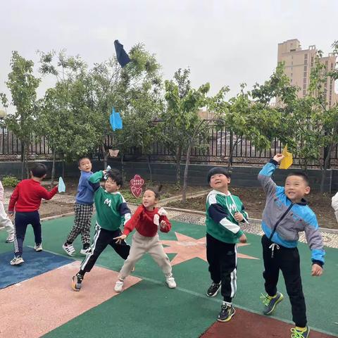 捕风捉影——矿区区直幼儿园探索自然主题活动