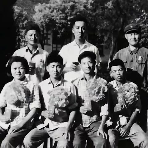 魂牵梦绕鲤鱼洲——北京大学江西分校历史系学习生活掠影