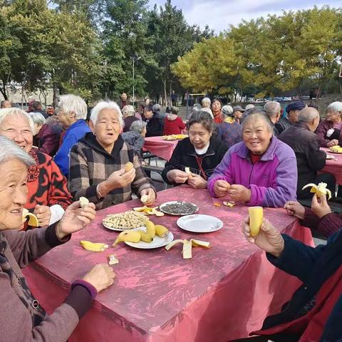 九九重阳节    浓浓敬老情—平安街道西岗村举办首届重阳节活动