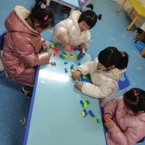 迪启博幼儿园大一班第一周 《开学啦》