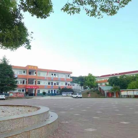 停课不停学，龙中在行动   ――龙门中学学生线上学习简报四