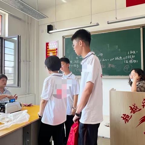 张家口农商银行皇城支行｜进校收款显担当，贴心服务获美誉