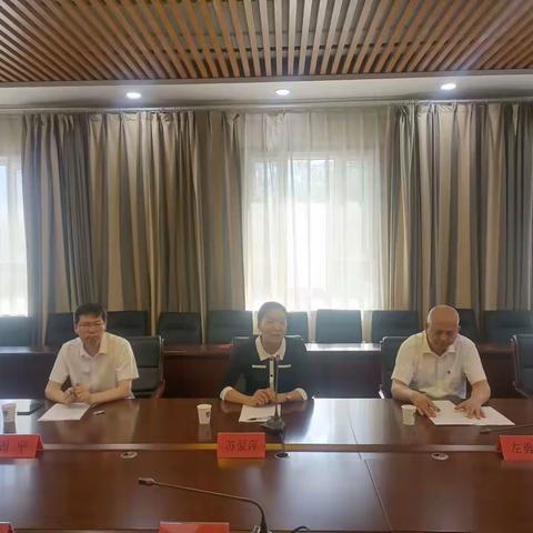 同建实践基地，共助学生成长——库尔勒市第四中学与巴音郭楞职业技术学院签署研学实验基地协议