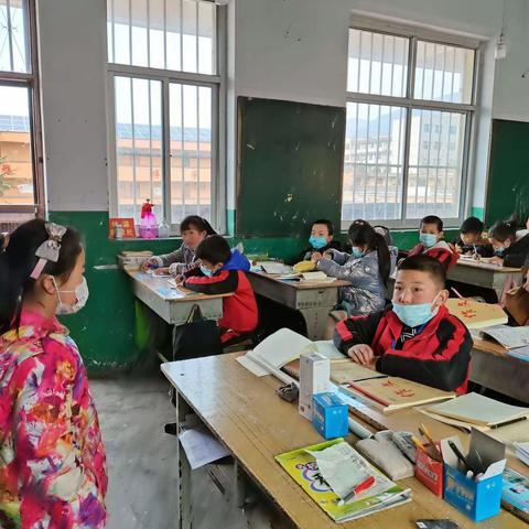 任村镇中心小学三（4）班千字文背诵比赛