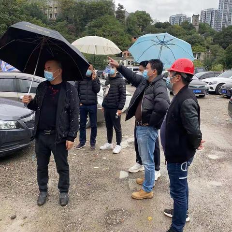 苍霞新城社区对重点行业、重点领域进行摸排暨现场督促整改