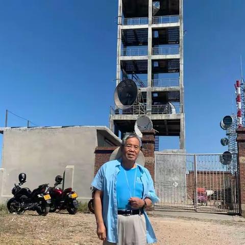 新密市老干部大学欢庆九九重阳节空竹班空竹健身活动