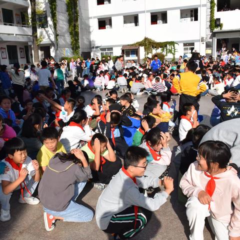 演练防患未然，安全牢记心间——淮阴实验小学安全演练