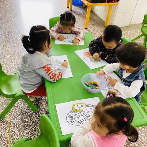 龙台镇中心幼儿园中班欢度国庆中秋