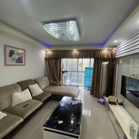 出租。诗书雅苑2房。3台空调。16000/年。热线63023。