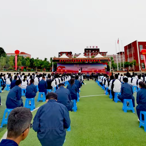 天益汽车专业助力兴平市2022年职业教育活动周成功举办
