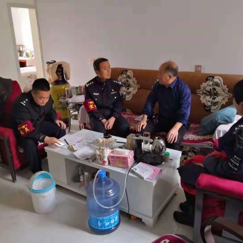 多措并举求实效促膝深谈保平安