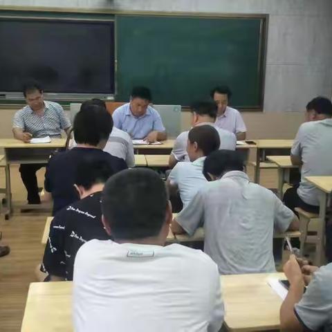 走进家庭，走近学生------乔官镇小学三级部开展家访活动