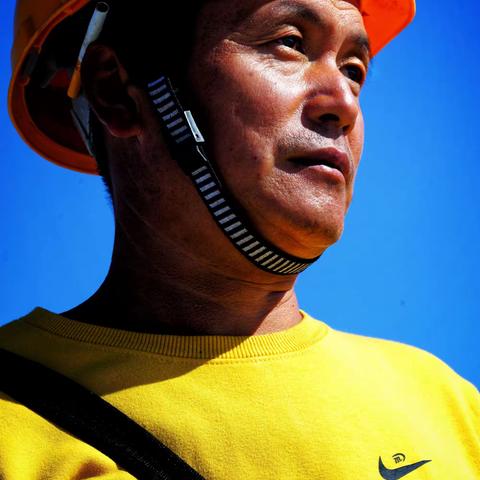 京雄高速建设者的英姿