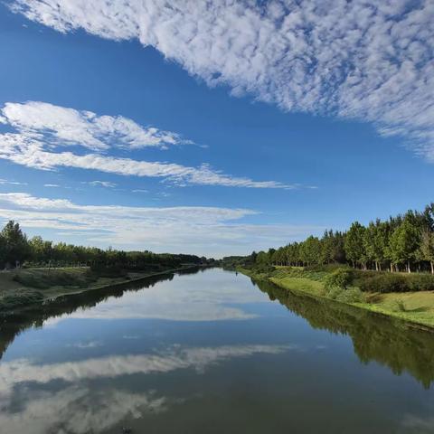 蓝天白云小清河