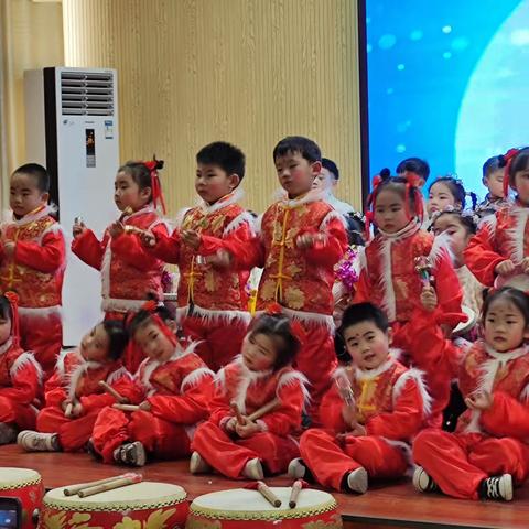 庆元旦，迎新年——健康路幼儿园元旦汇演和美术作品展览