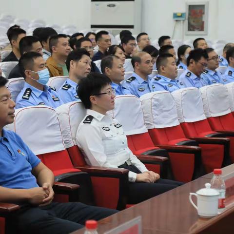 传承红色基因 汲取奋进力量