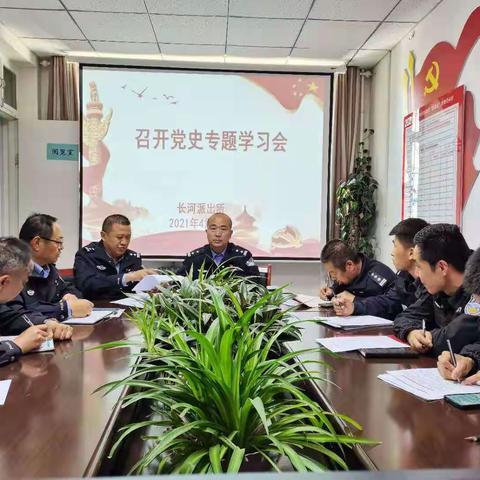 我为群众办实事之民警秒变"推车工"