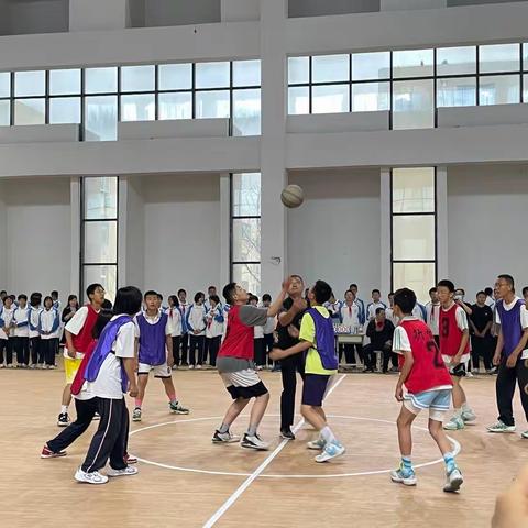 第二十一中学南校区校长杯篮球🏀赛