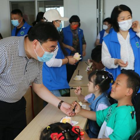 “情暖六一  与爱同行”精英会开展献爱心系列活动