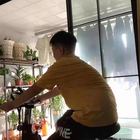 暑假伴我行——附小香港路校区四（6）班孙一鸣假日秀