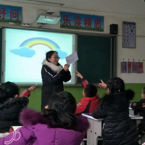 同台共切磋        磨砺促成长——锹峪学区开展英语优质课竞赛活动