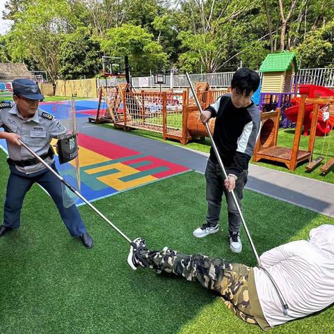 景洪市新月双语幼儿园2023年春季防恐演练