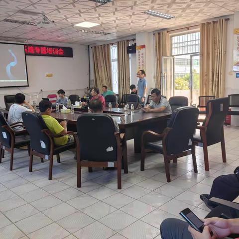 美兰区住建局举办“推进智慧公路监管平台应用，提高农村公路管养效率”培训会