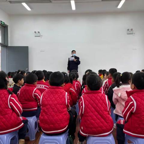 【安全建设】2023年全国中小学生（幼儿）安全日知识宣传—紫山中心幼儿园石马分园开展法治副校长进校园活动