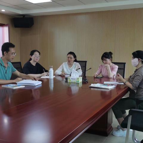 教学不停歇，教研不止步——记金湾区席国英数学名师工作室·课题研究会议