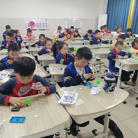 五柳岛小学二年级（8）甩干机