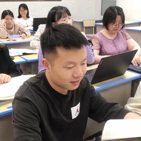 研中求索，学中悟真—记2022年5月12日高一英语组教研活动