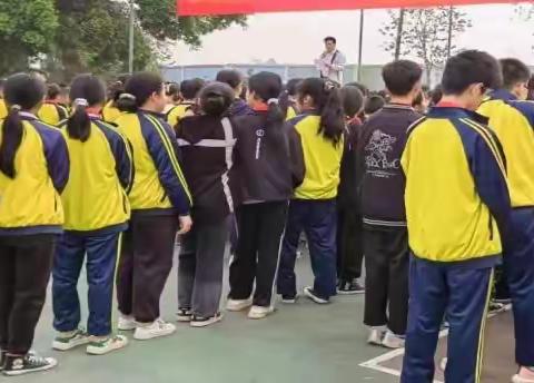 爱心永驻，奉献永随——合浦县廉州镇清江小学学雷锋活动